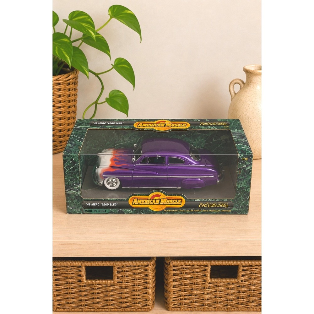 ERTL American Muscle 1949 Mercury Lead Sled 1:18 Diecast Purple Flames New Box